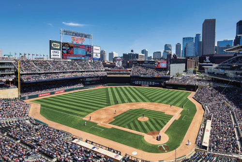 Toronto Blue Jays at Minnesota Twins Hotel + Ticket - June 6th-8th 2025